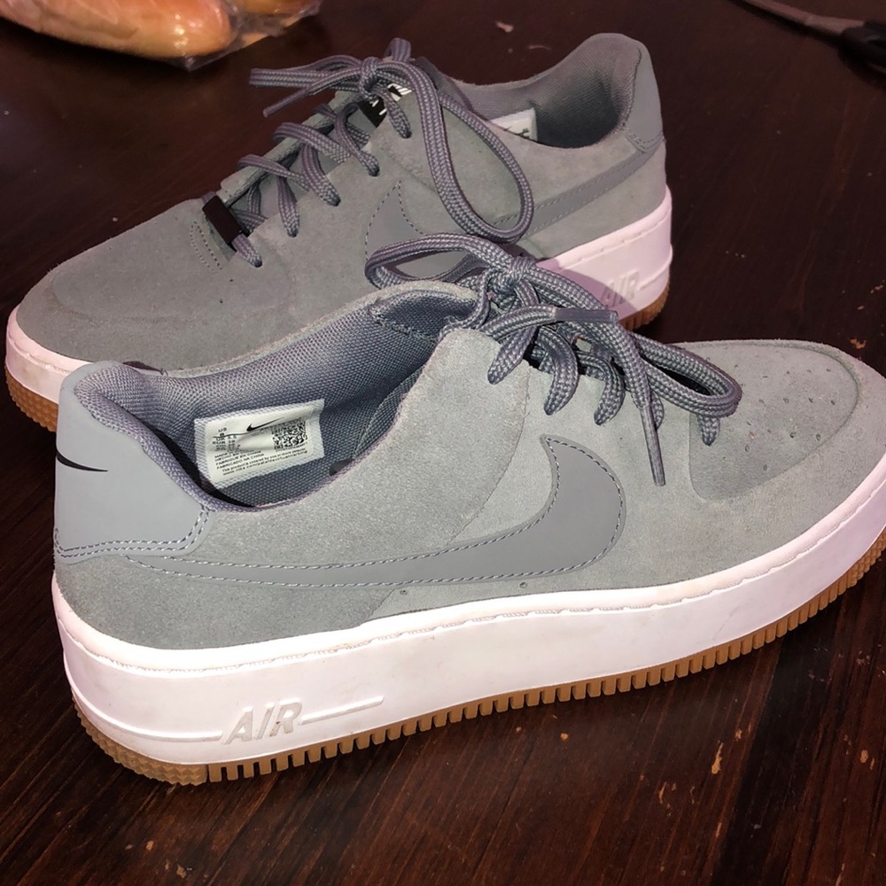 Nike Air Force 1 Sage Low